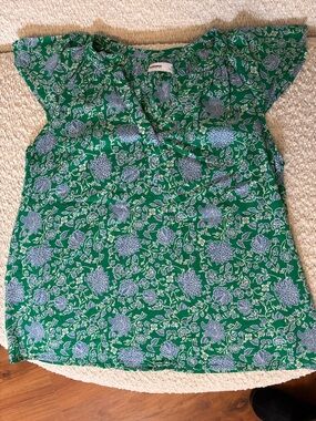 Sonoma Green Floral V-Neck Cap Sleeve Blouse